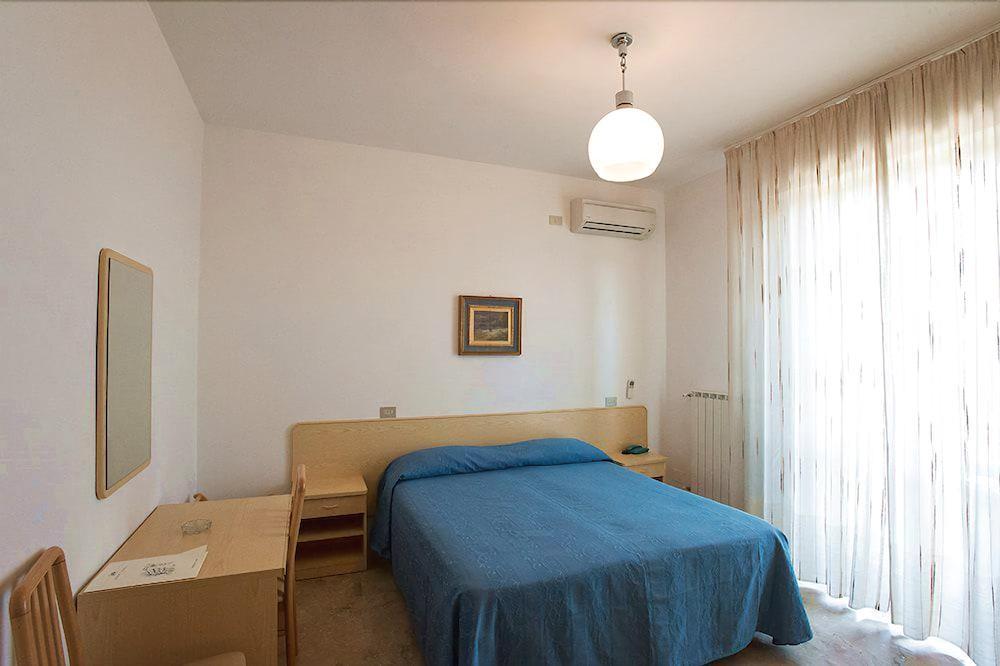 Albergo Rossana تْشيانشانو  تيرمي المظهر الخارجي الصورة
